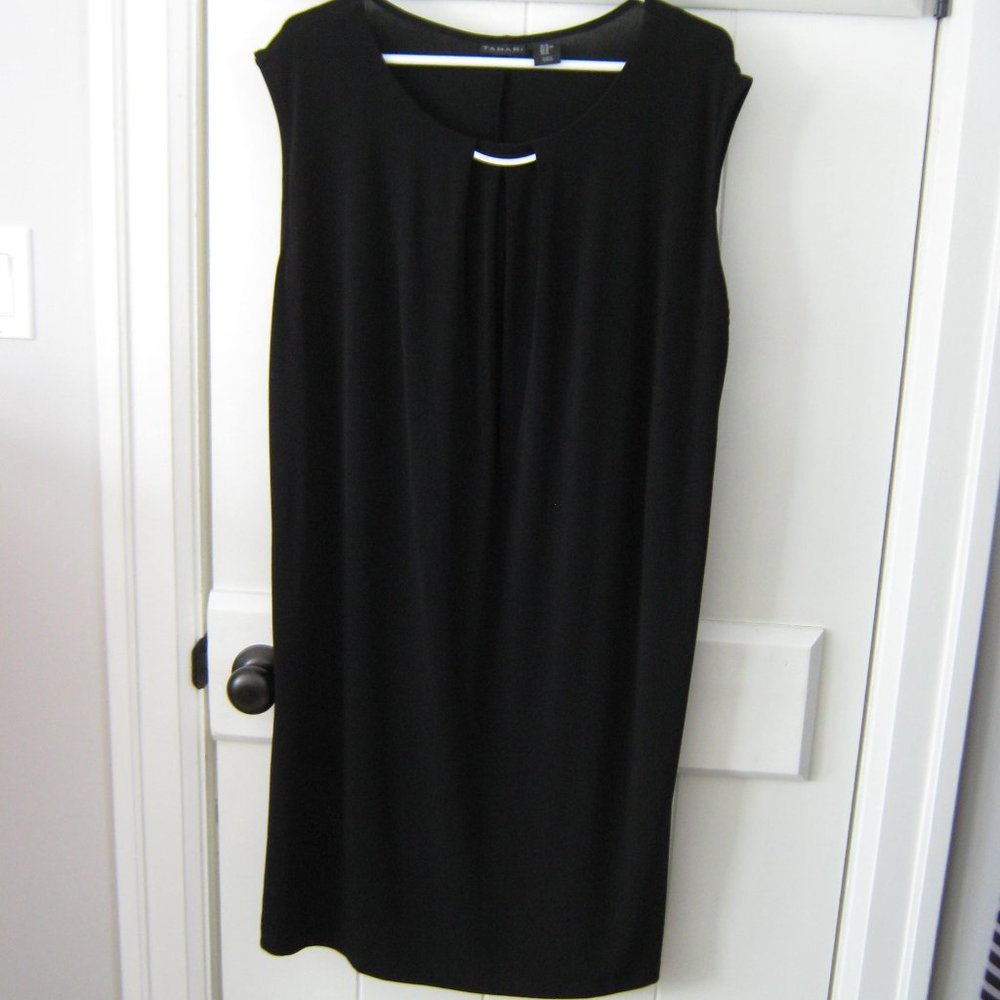 Tahari Black Sleeveless Sheath Dress